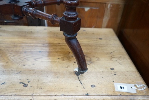 A late Victorian octagonal centre table, width 81cm, depth 45cm, height 71cm